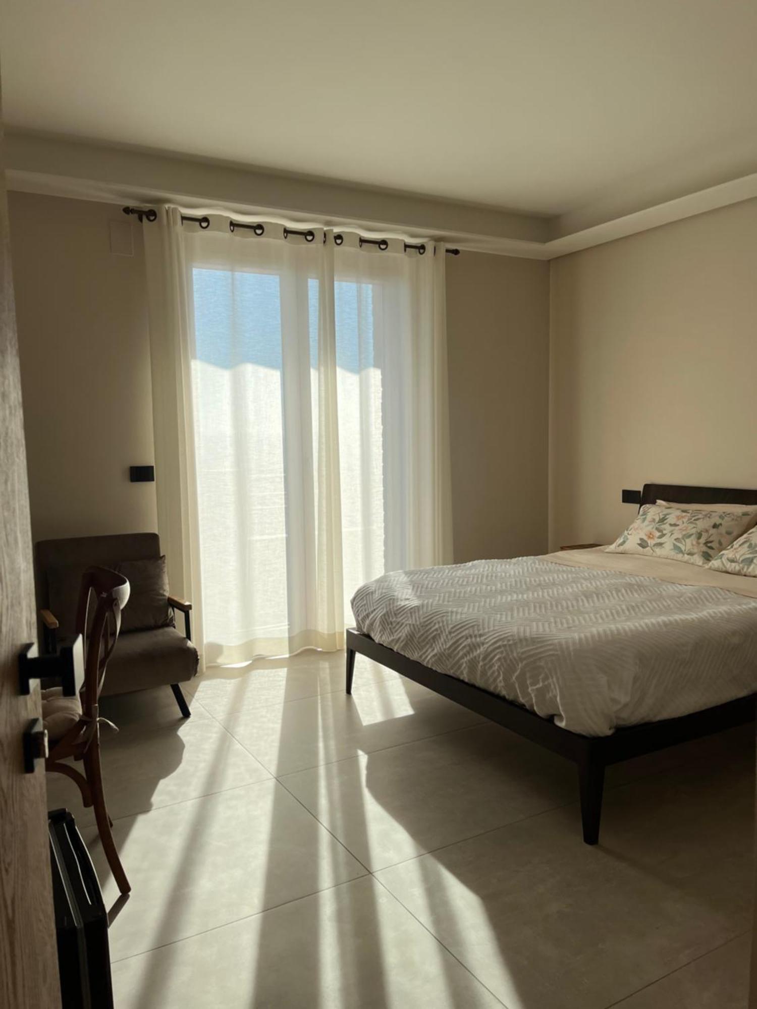 Ferienwohnung Seta Luxury Roseto Degli Abruzzi Exterior foto