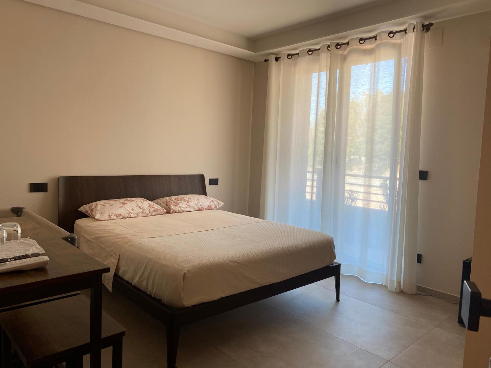 Ferienwohnung Seta Luxury Roseto Degli Abruzzi Exterior foto