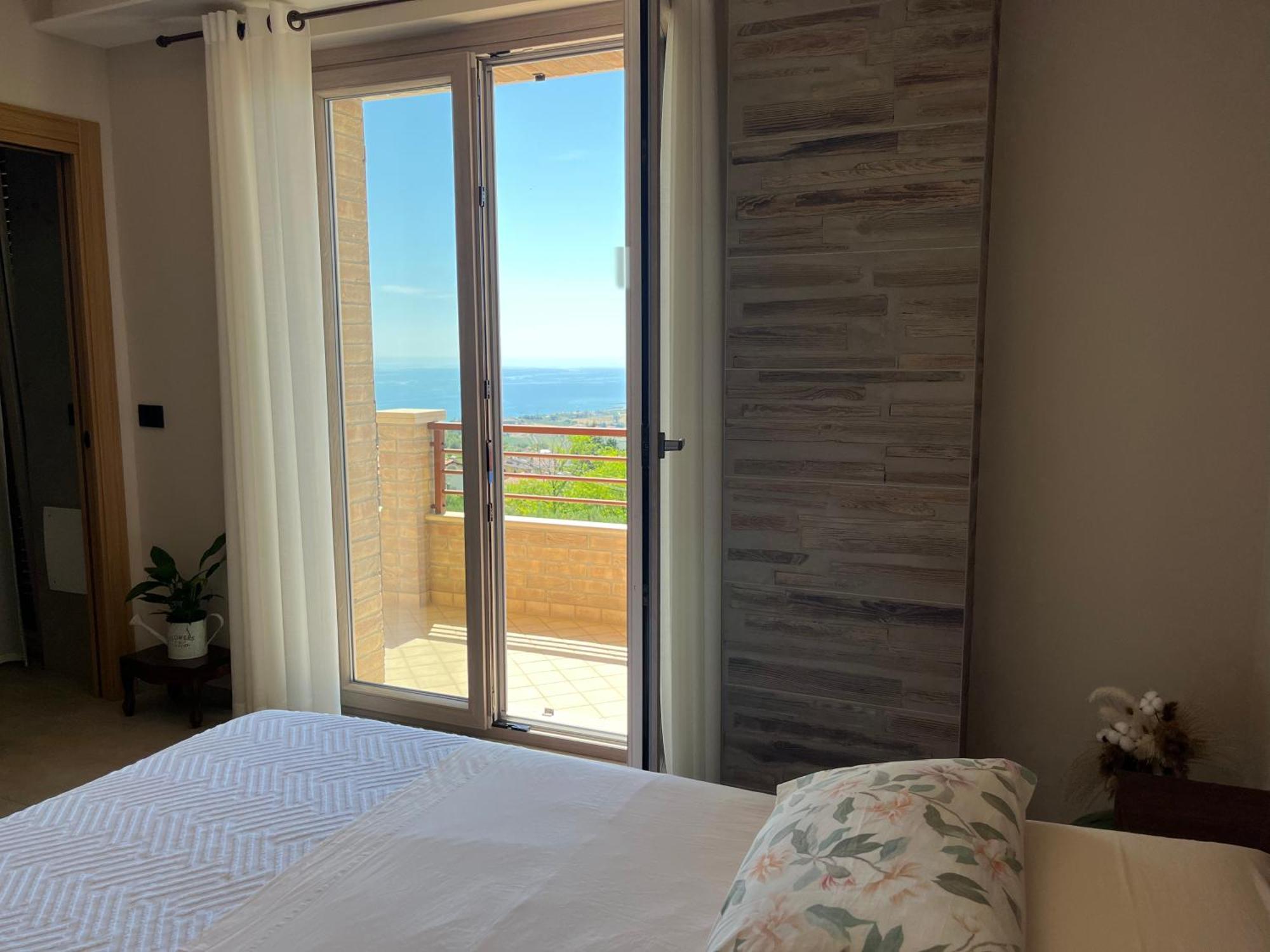 Ferienwohnung Seta Luxury Roseto Degli Abruzzi Exterior foto