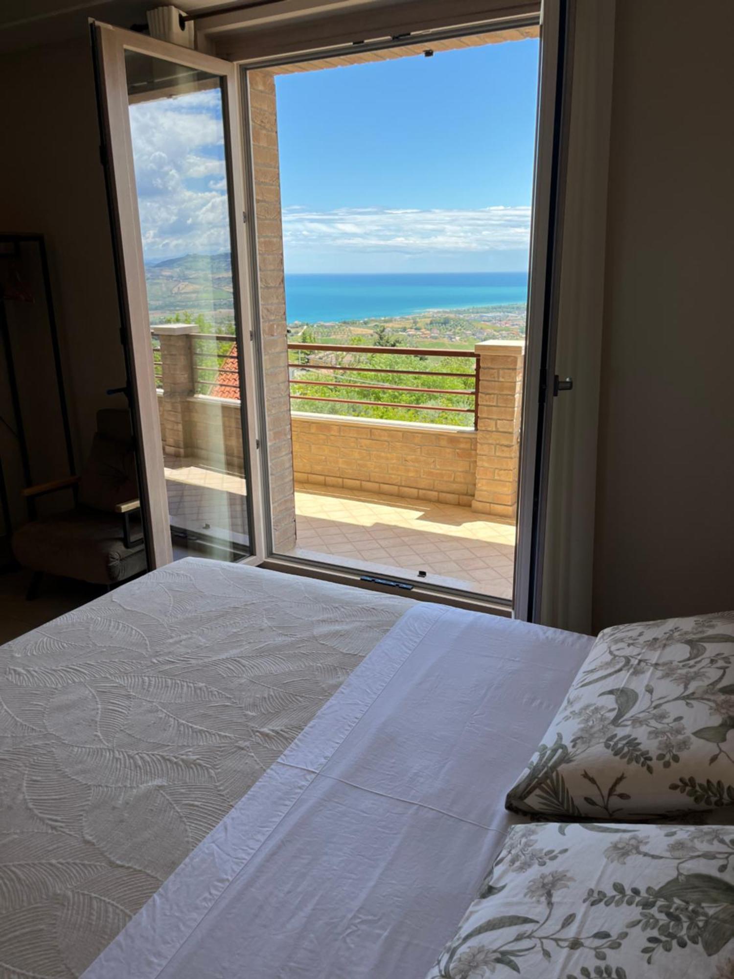 Ferienwohnung Seta Luxury Roseto Degli Abruzzi Exterior foto